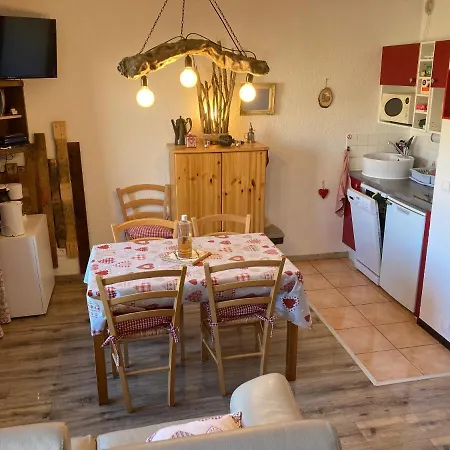 Yomeo - - Pied Des Pistes - 30m2 1 A 5 Personnes *